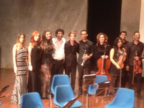 18-Teatro Laura Abrahão-Orquestra de Câmara de São Paulo+Alunos Faculdade Santa Marcelina-Concerto-10Maio 2016